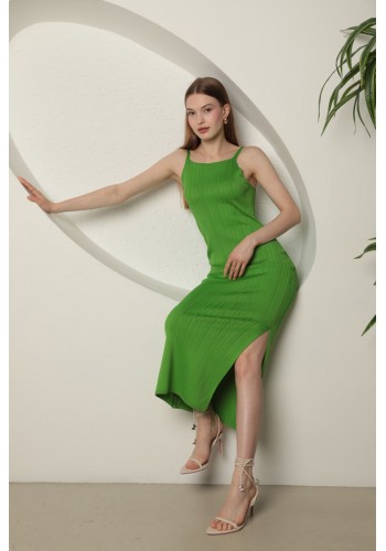Triko Kumaş Kadın Halter Yaka Elbise-Fıstık Yeşili