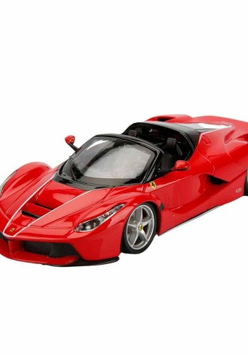 Bburago 1:24 Ferrari Model Araba